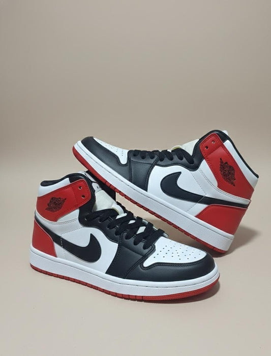 Jordan 1 High "Chicago Shose